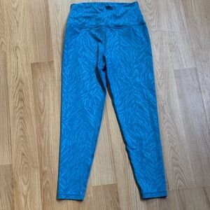 Sweaty Betty size small blue 7/8 length Blue Patterned Leggings yoga pants